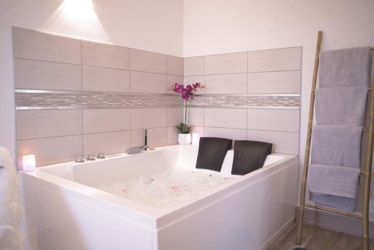 Cotton#Spa#Jacuzzi#Mülhausen Exterior foto